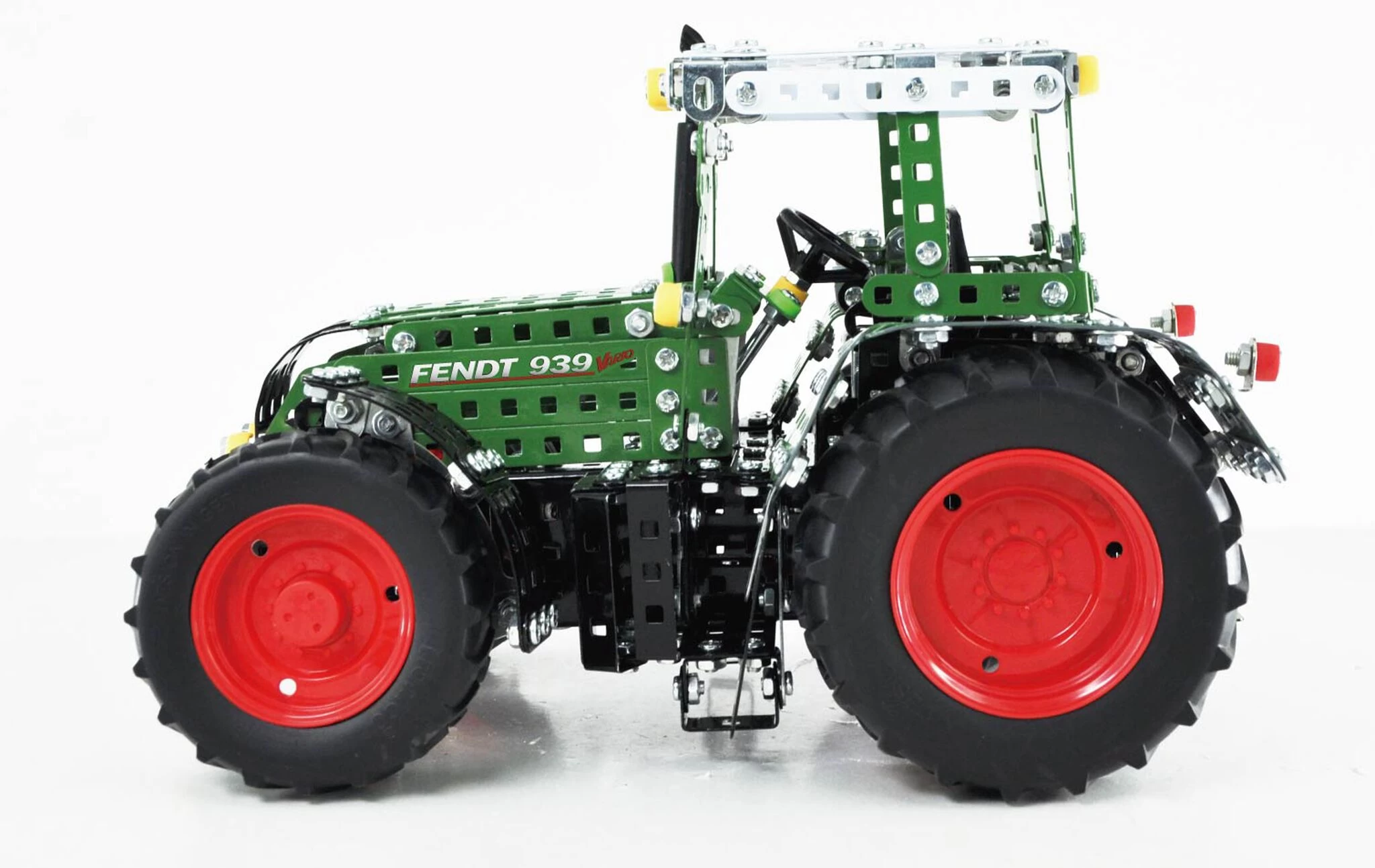 Tronico Profi Fendt 939 Vario – 1 : 16 7 Tronico Profi Fendt 939 Vario – 1 : 16 - Afbeelding 5